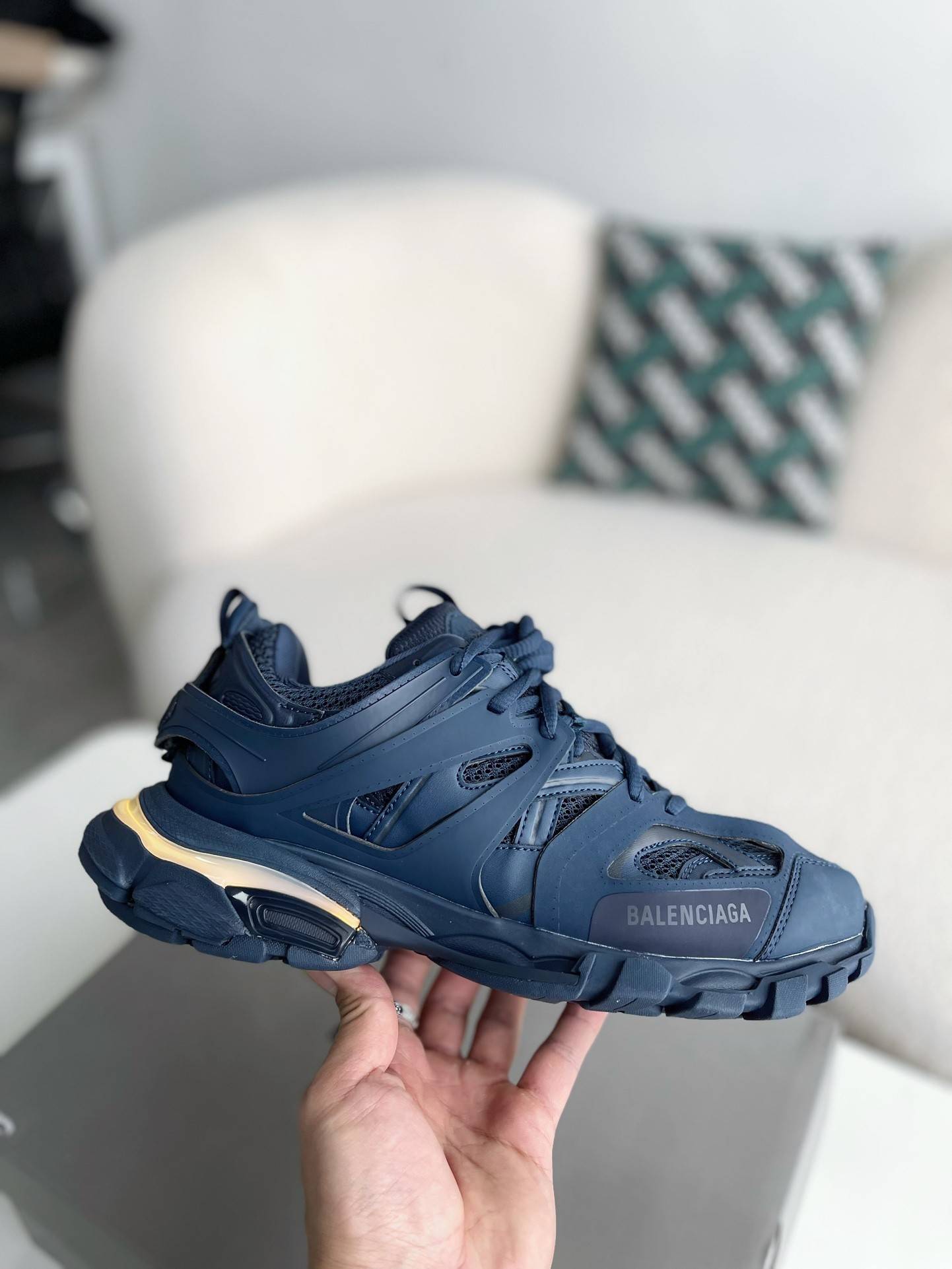 BLCG Track 1.0 track led Trainers