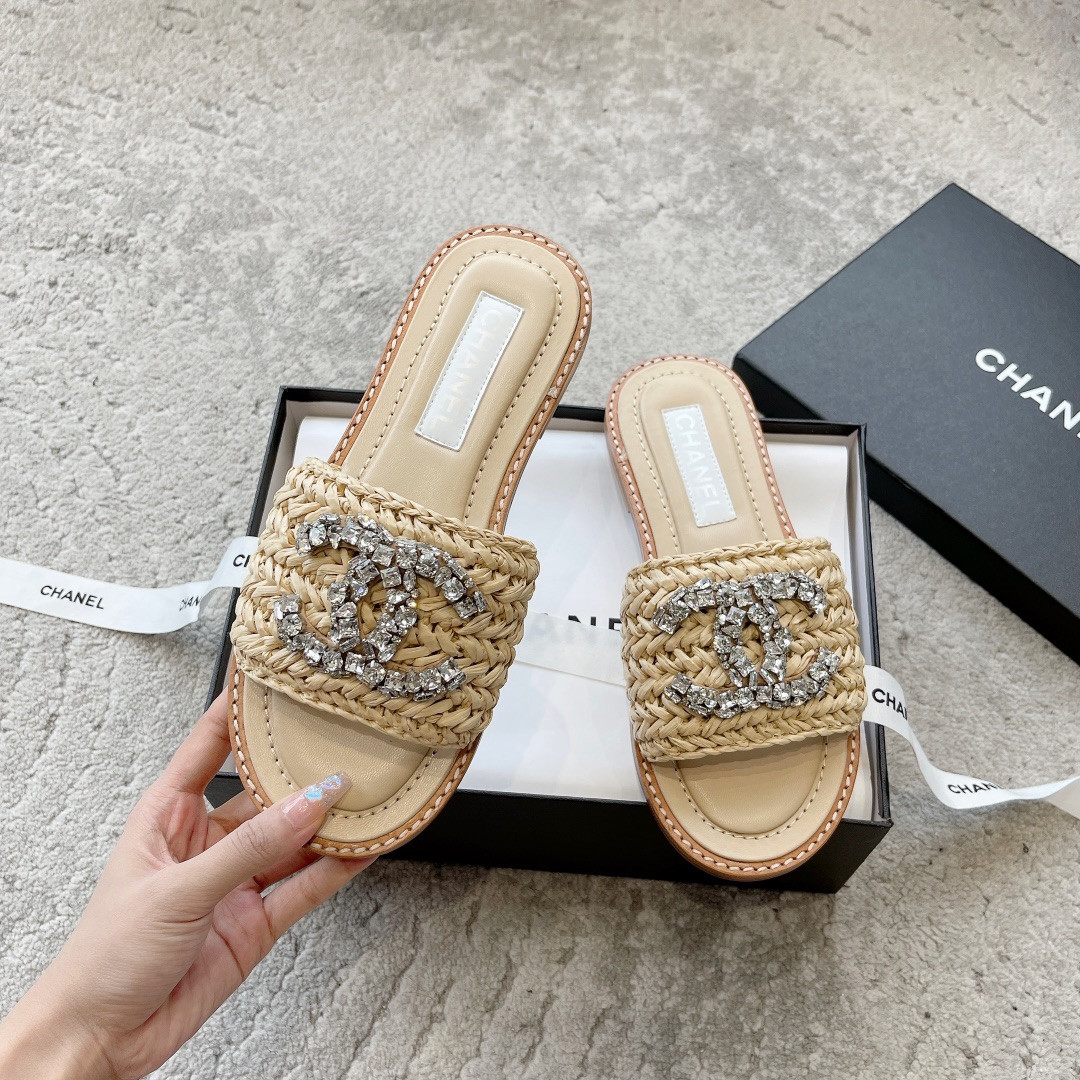 CHANEL BING BING 23P Slippers