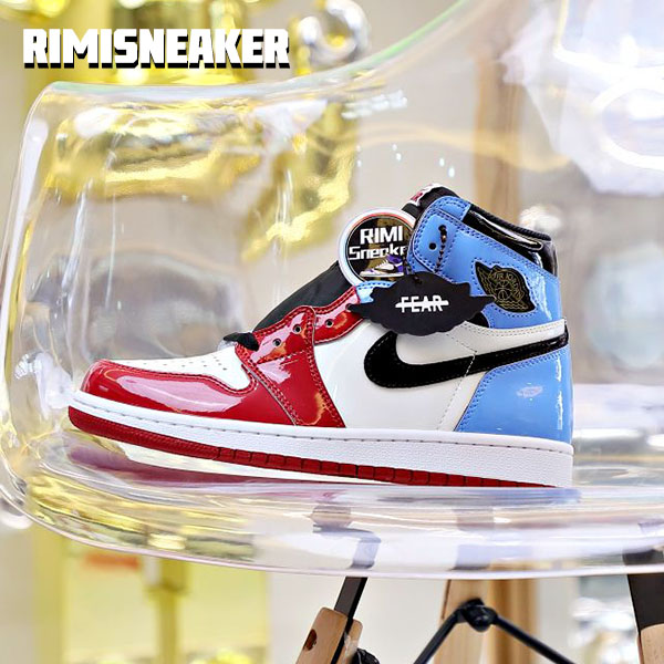 AIR JORDAN 1 RETRO HIGH OG 'FEARLESS'