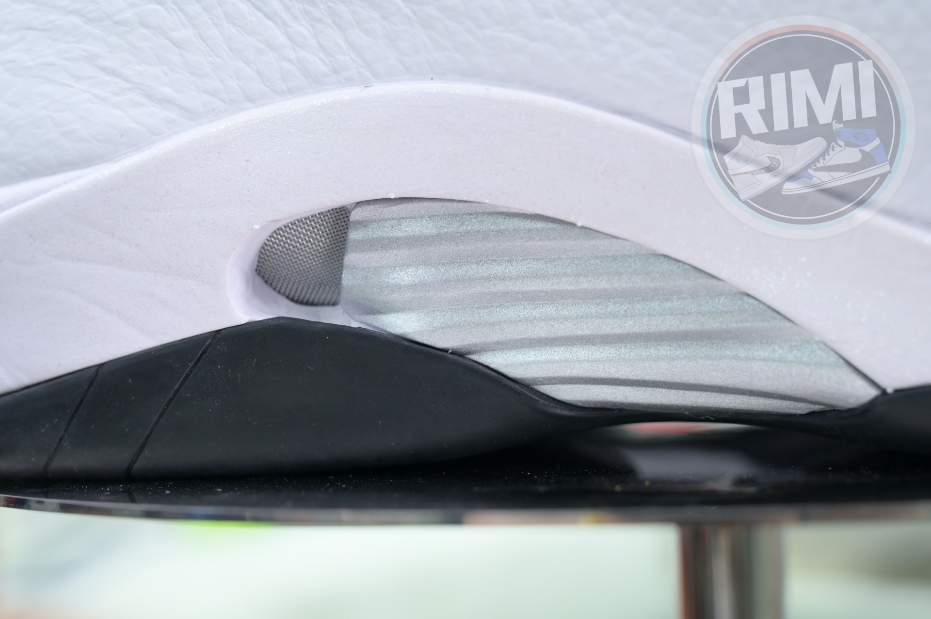 Jordan 14 Retro Black Toe (2024) 487471-160