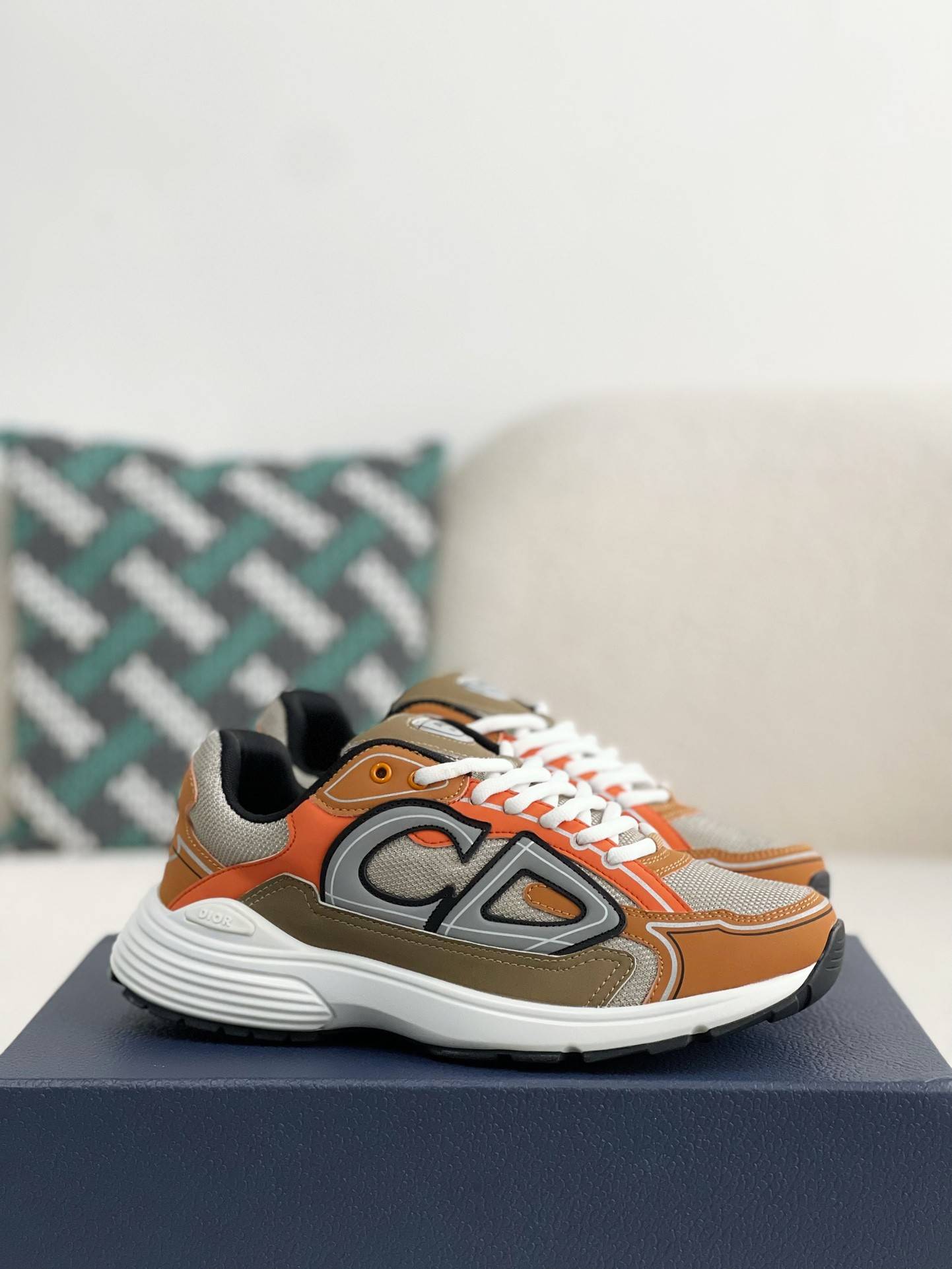 D*OR B30 New Sneaker