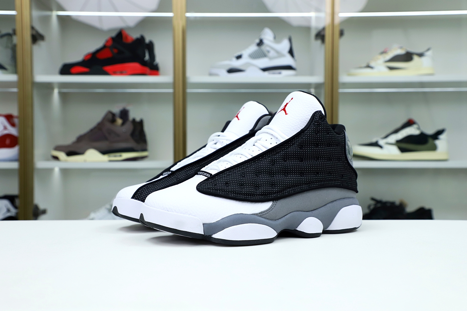 Jordan 13 Retro Black Flint DJ5982-060