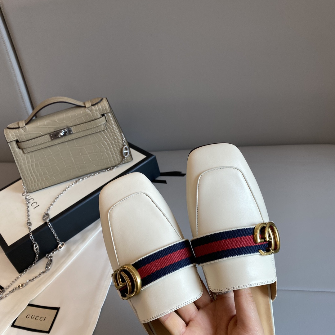 Gucci Leather Slippers