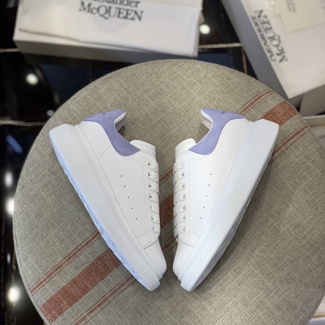 Alexander McQueen MQ Light blue veL*Vet tail Sneakers