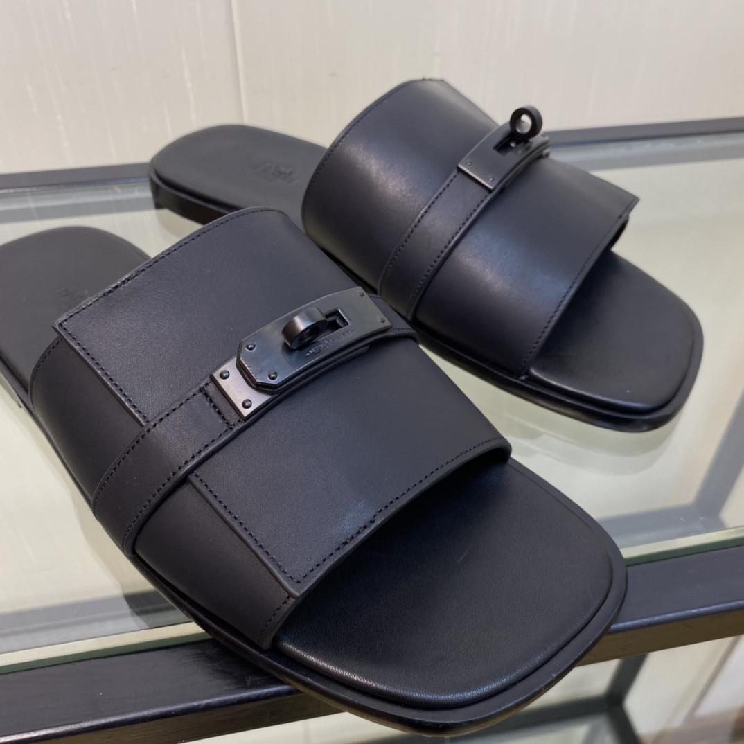 HERMES KELLY LOCK SLIPPERS