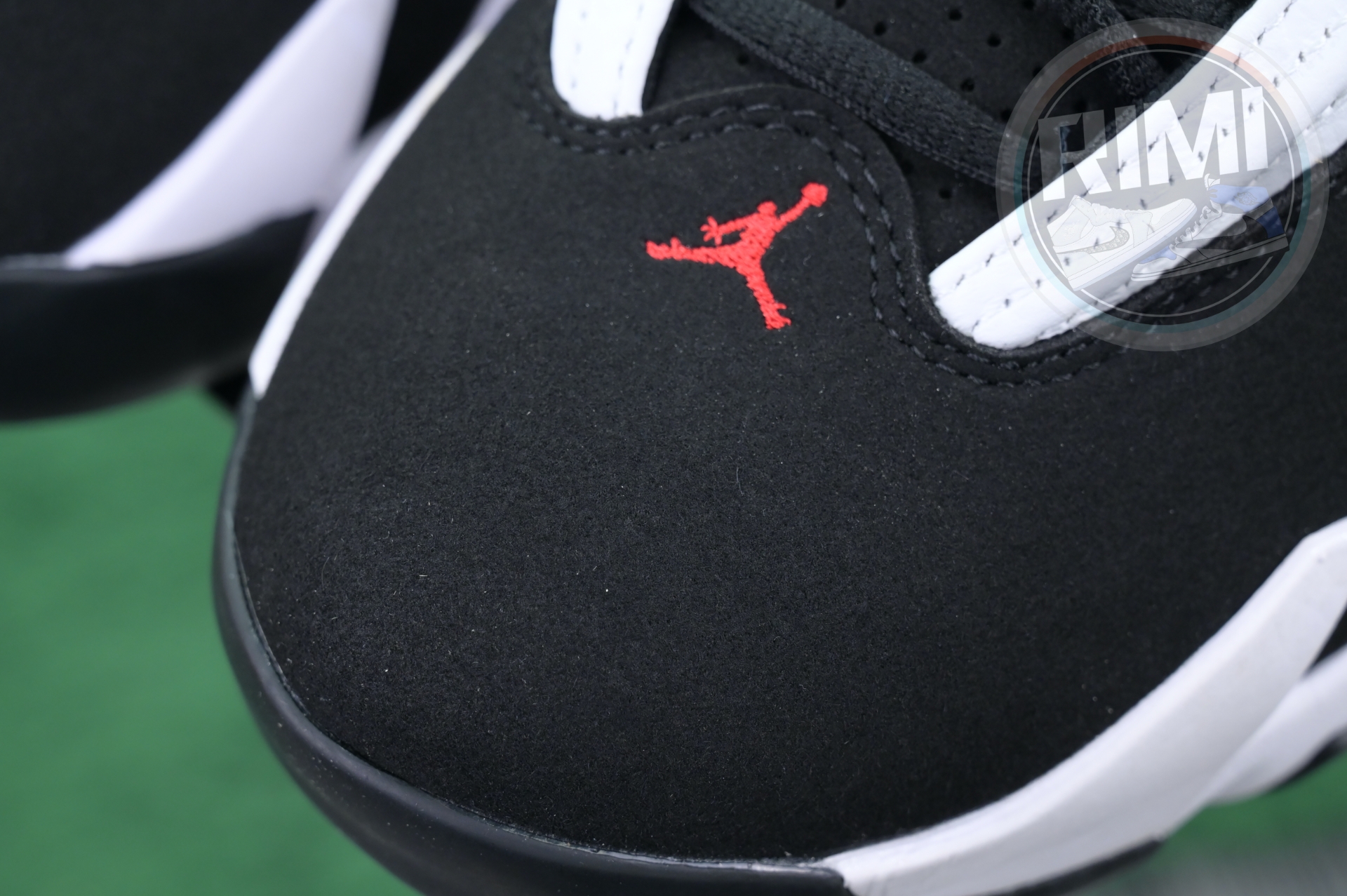 Jordan 14 Retro Black Toe (2024) 487471-160